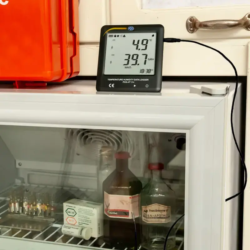 Termo-/hügromeeter PCE-HT 114-ICA